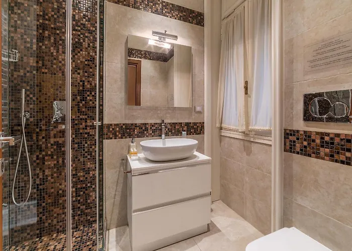 900 Lazio, Emilia & La Corte Daire